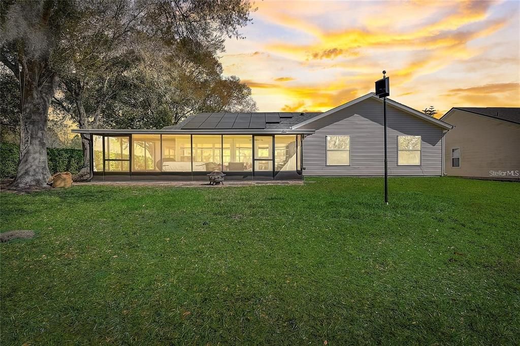 For Sale: $310,000 (3 beds, 2 baths, 1702 Square Feet)