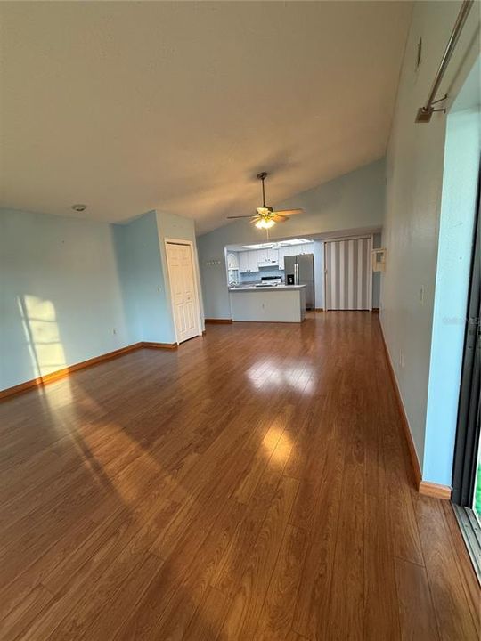 En Venta: $192,000 (3 camas, 2 baños, 1279 Pies cuadrados)