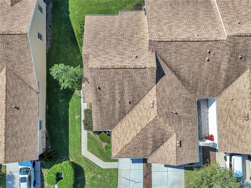 待售: $249,990 (2 贝兹, 2 浴室, 1073 平方英尺)