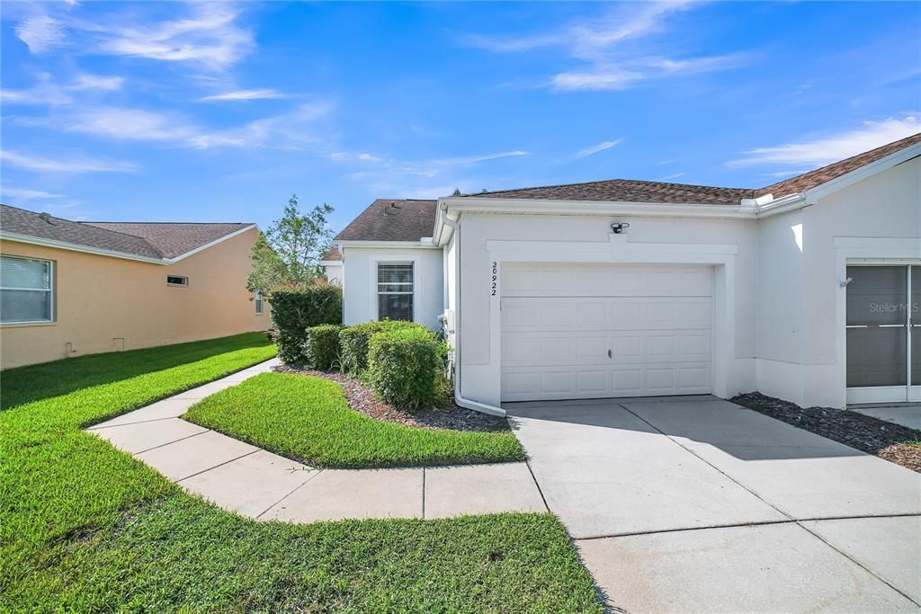 待售: $249,990 (2 贝兹, 2 浴室, 1073 平方英尺)