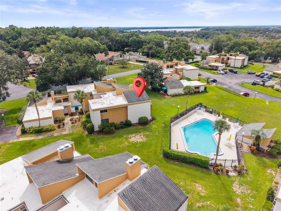 Под контрактом: $225,000 (2 спален, 2 ванн, 1071 Квадратных фут)