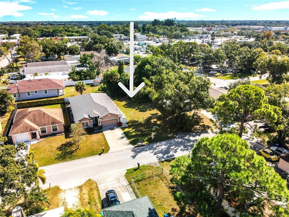 合同活跃: $139,000 (0.13 acres)