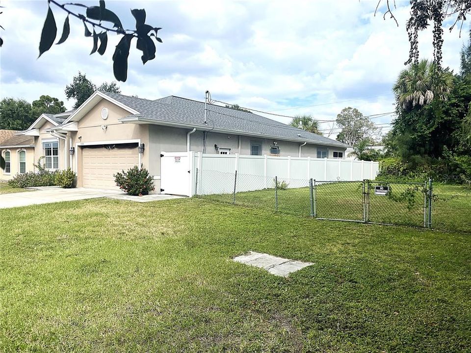 合同活跃: $139,000 (0.13 acres)