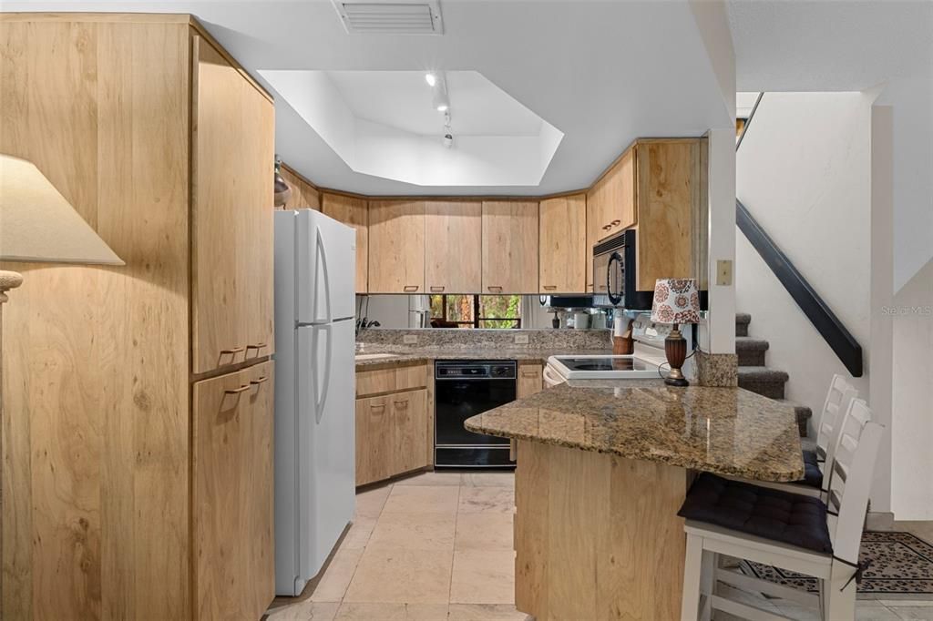 出租: $2,600 (2 贝兹, 2 浴室, 1196 平方英尺)