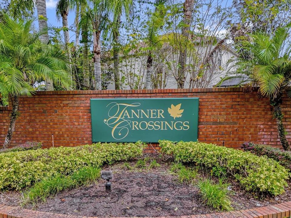 En Venta: $364,900 (4 camas, 2 baños, 1526 Pies cuadrados)