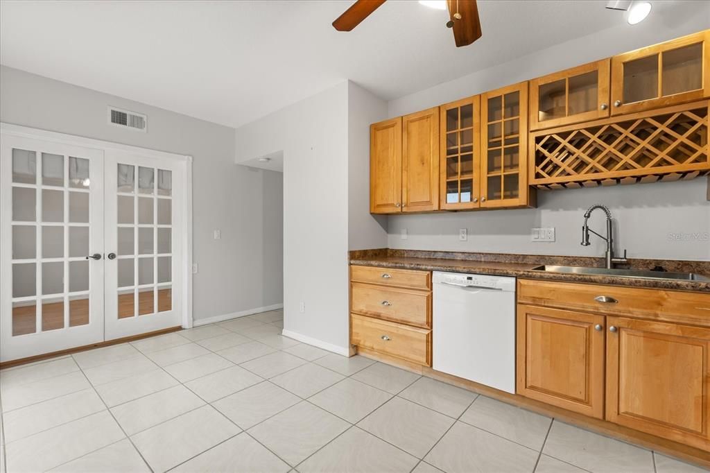 En Venta: $364,900 (4 camas, 2 baños, 1526 Pies cuadrados)