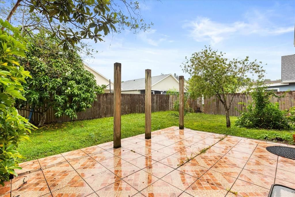 En Venta: $364,900 (4 camas, 2 baños, 1526 Pies cuadrados)