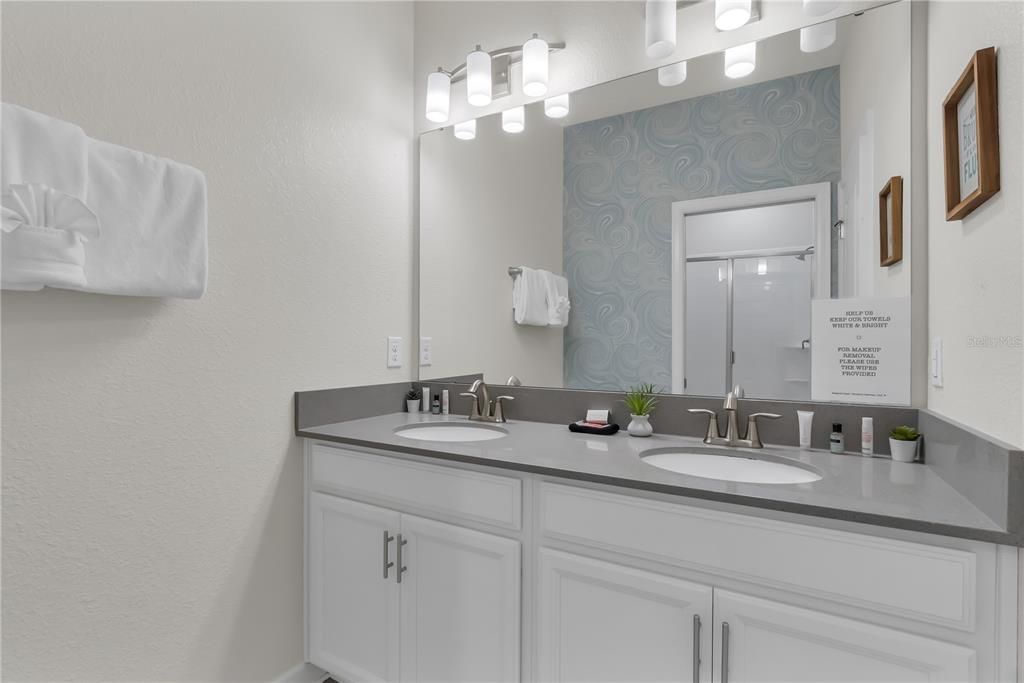 For Rent: $2,950 (5 beds, 4 baths, 2167 Square Feet)