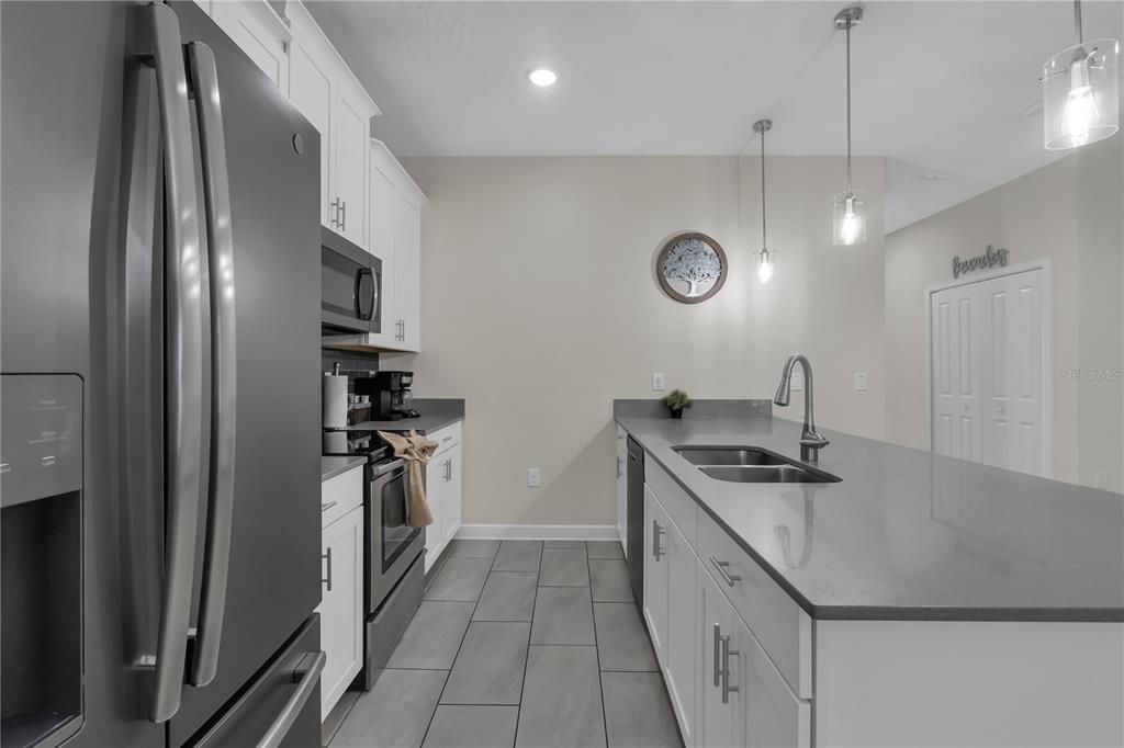 For Rent: $2,950 (5 beds, 4 baths, 2167 Square Feet)