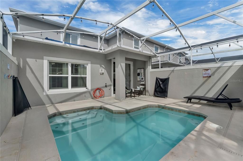 For Rent: $2,950 (5 beds, 4 baths, 2167 Square Feet)