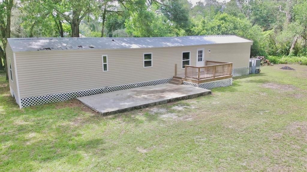 Active With Contract: $225,000 (3 beds, 2 baths, 924 Square Feet)