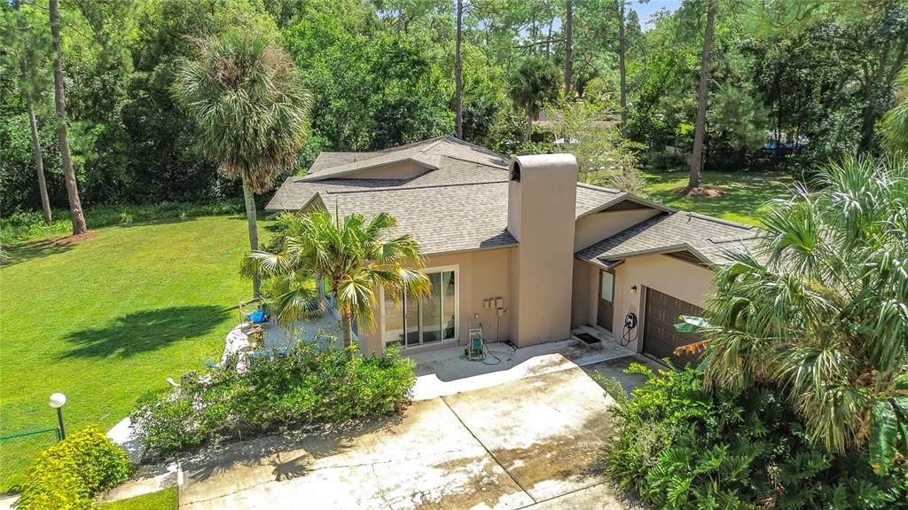 合同活跃: $800,000 (4 贝兹, 3 浴室, 3247 平方英尺)