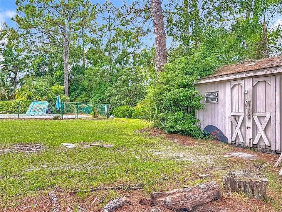 合同活跃: $800,000 (4 贝兹, 3 浴室, 3247 平方英尺)