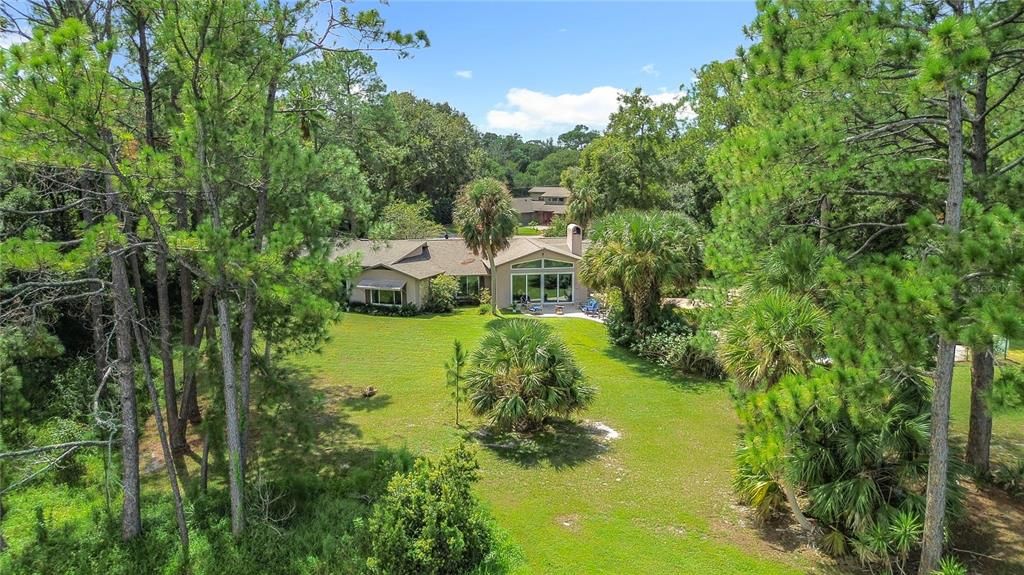 合同活跃: $800,000 (4 贝兹, 3 浴室, 3247 平方英尺)