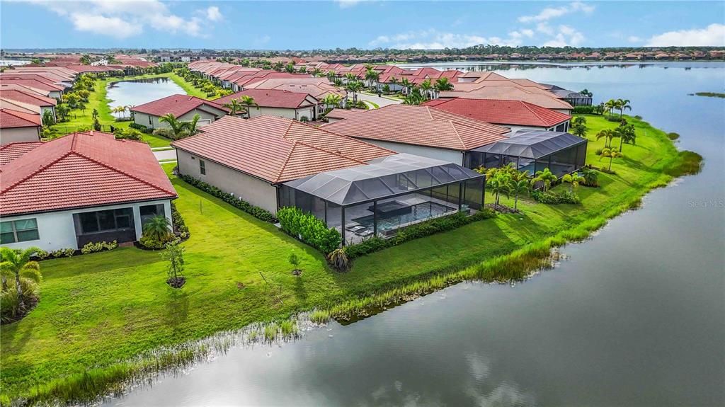 В аренду: $6,500 (3 спален, 3 ванн, 2540 Квадратных фут)