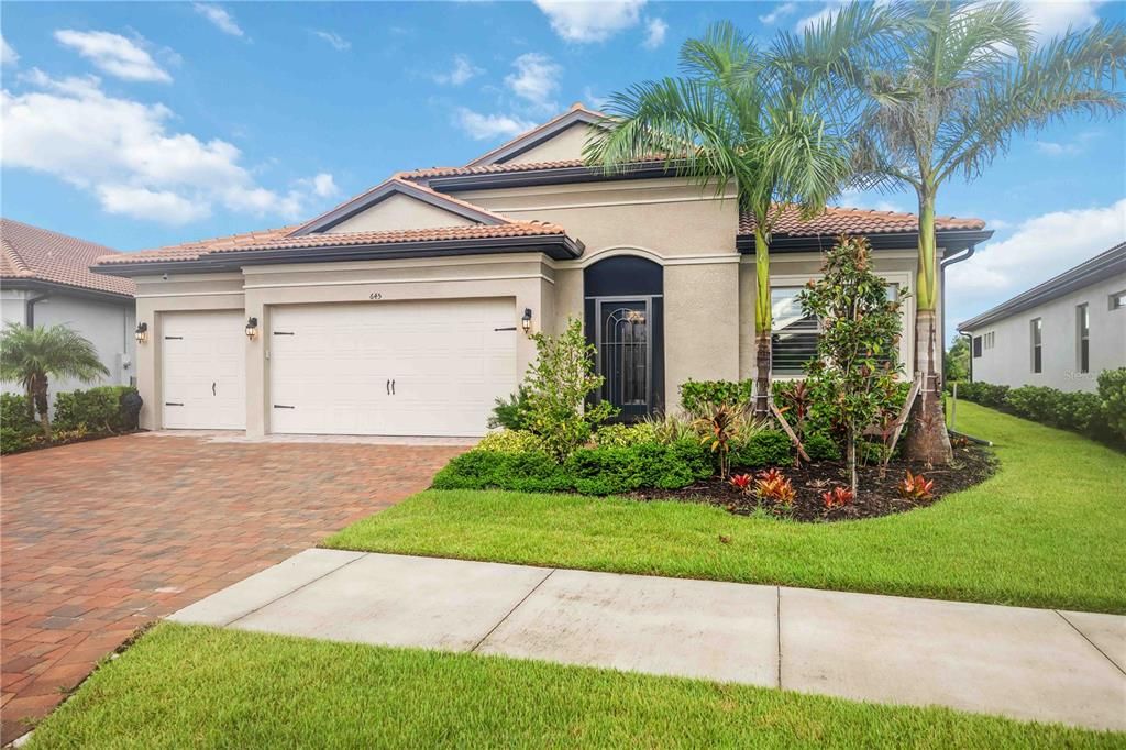 В аренду: $6,500 (3 спален, 3 ванн, 2540 Квадратных фут)