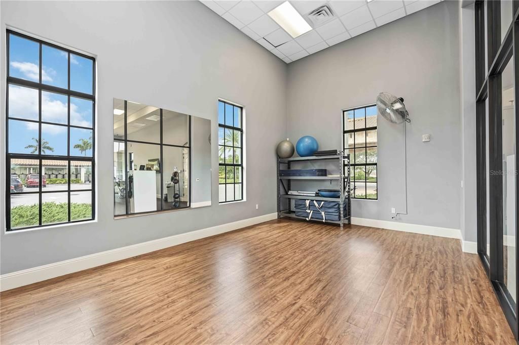 В аренду: $6,500 (3 спален, 3 ванн, 2540 Квадратных фут)