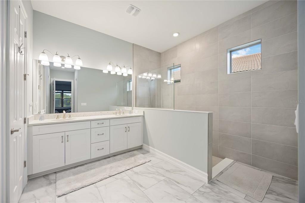 В аренду: $6,500 (3 спален, 3 ванн, 2540 Квадратных фут)