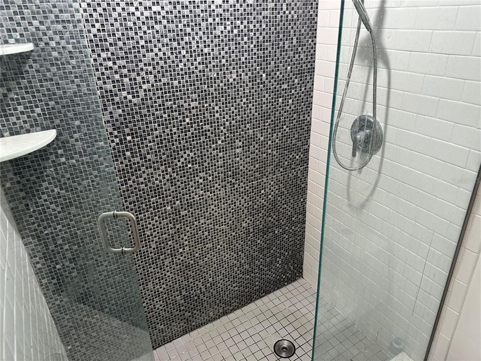 待售: $4,449,000 (5 贝兹, 6 浴室, 4768 平方英尺)