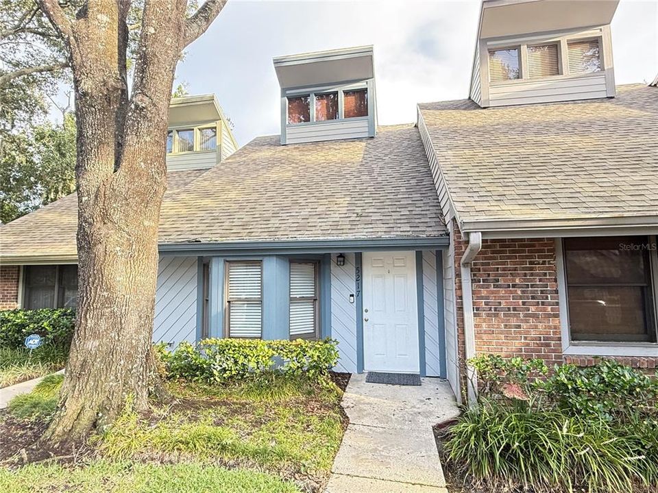 Vendido Recientemente: $205,000 (2 camas, 2 baños, 1177 Pies cuadrados)