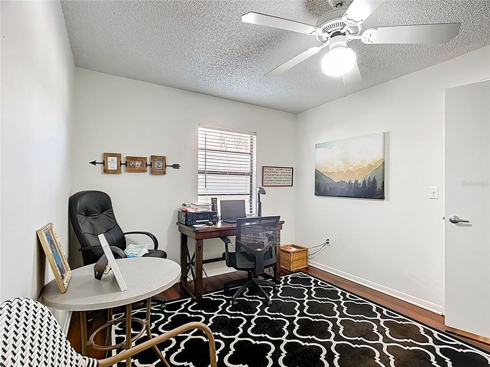 На продажу: $229,900 (3 спален, 2 ванн, 1520 Квадратных фут)