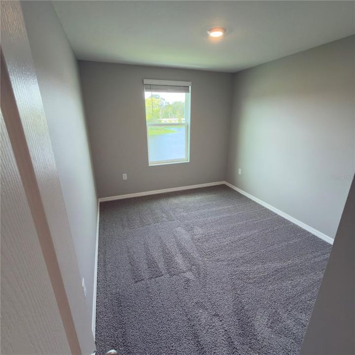 For Rent: $2,100 (3 beds, 2 baths, 1463 Square Feet)