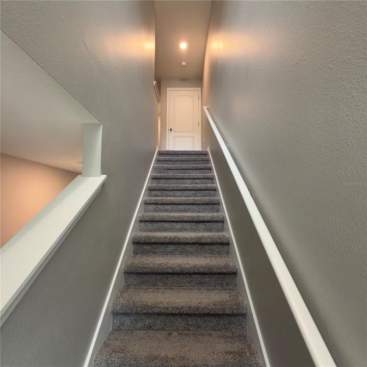 For Rent: $2,100 (3 beds, 2 baths, 1463 Square Feet)