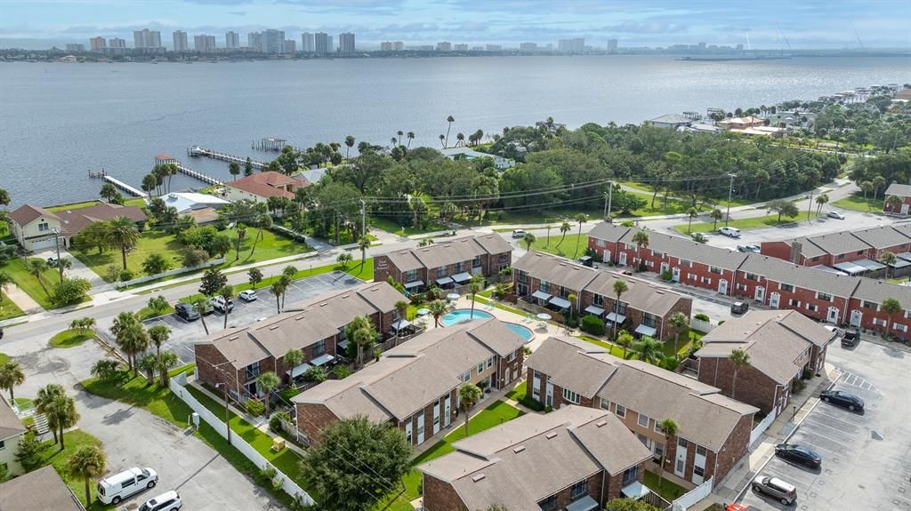 待售: $149,900 (2 贝兹, 1 浴室, 1122 平方英尺)