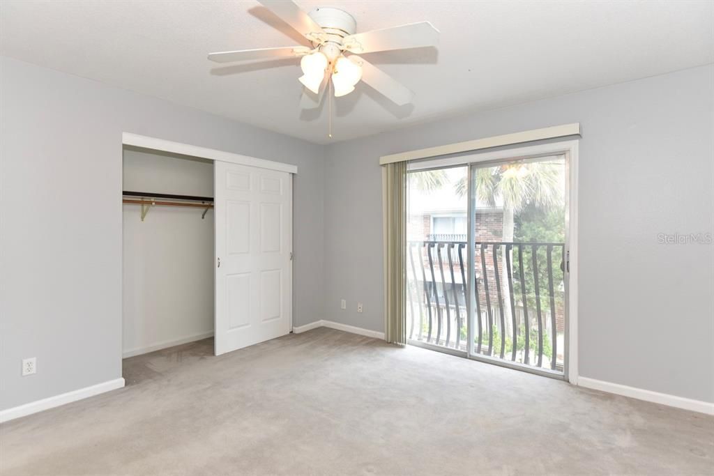 待售: $149,900 (2 贝兹, 1 浴室, 1122 平方英尺)