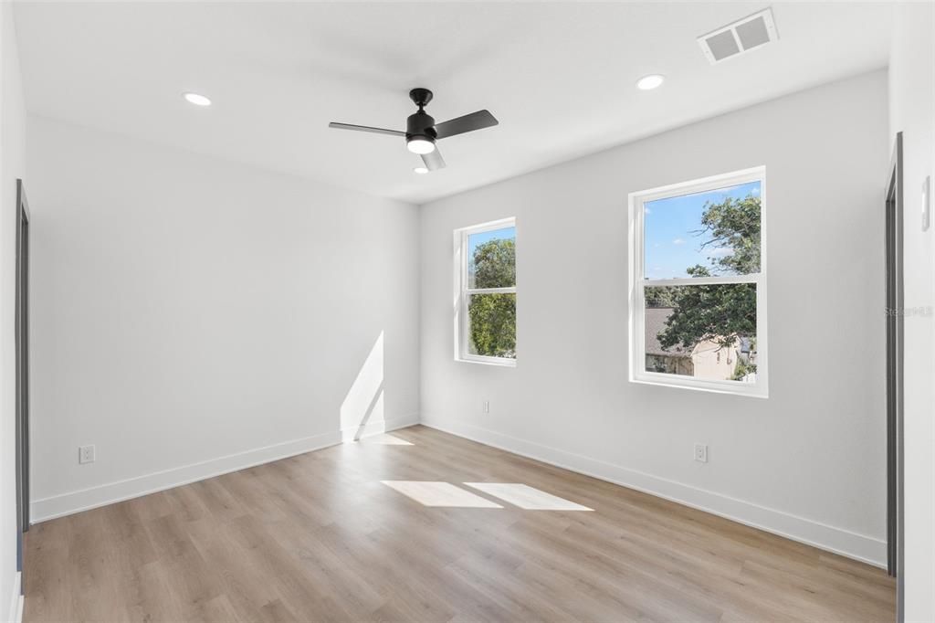 For Sale: $799,000 (4 beds, 3 baths, 2067 Square Feet)