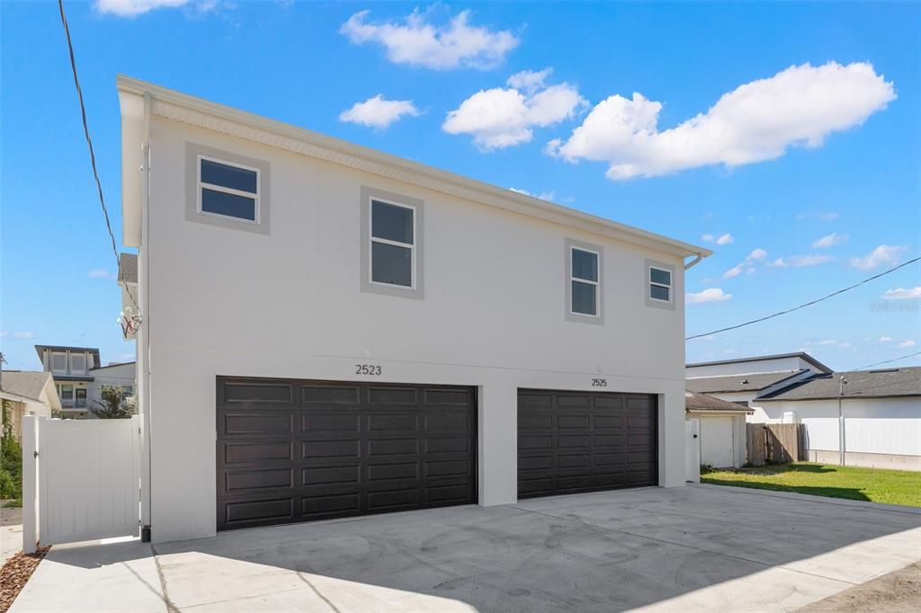 For Sale: $799,000 (4 beds, 3 baths, 2067 Square Feet)