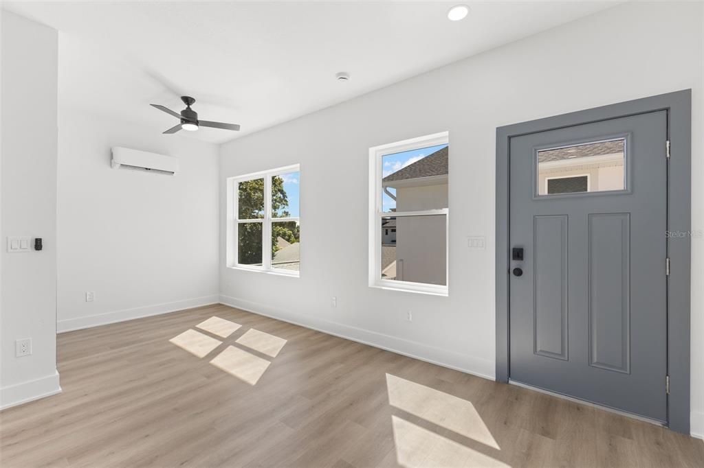 For Sale: $799,000 (4 beds, 3 baths, 2067 Square Feet)