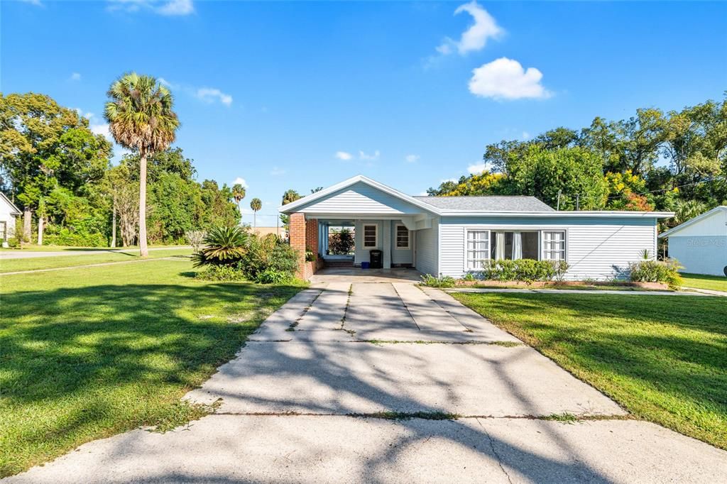 For Sale: $279,000 (3 beds, 2 baths, 2380 Square Feet)