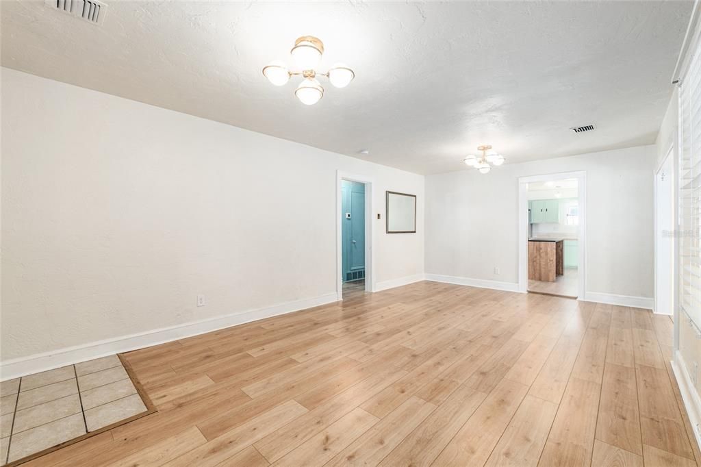 For Sale: $279,000 (3 beds, 2 baths, 2380 Square Feet)