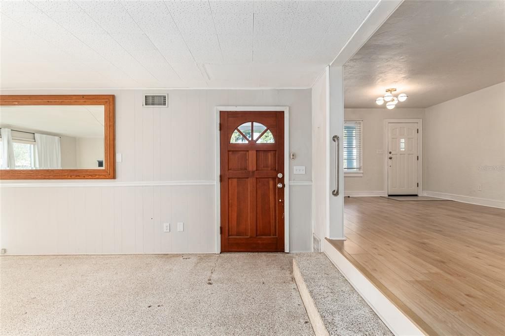 For Sale: $279,000 (3 beds, 2 baths, 2380 Square Feet)