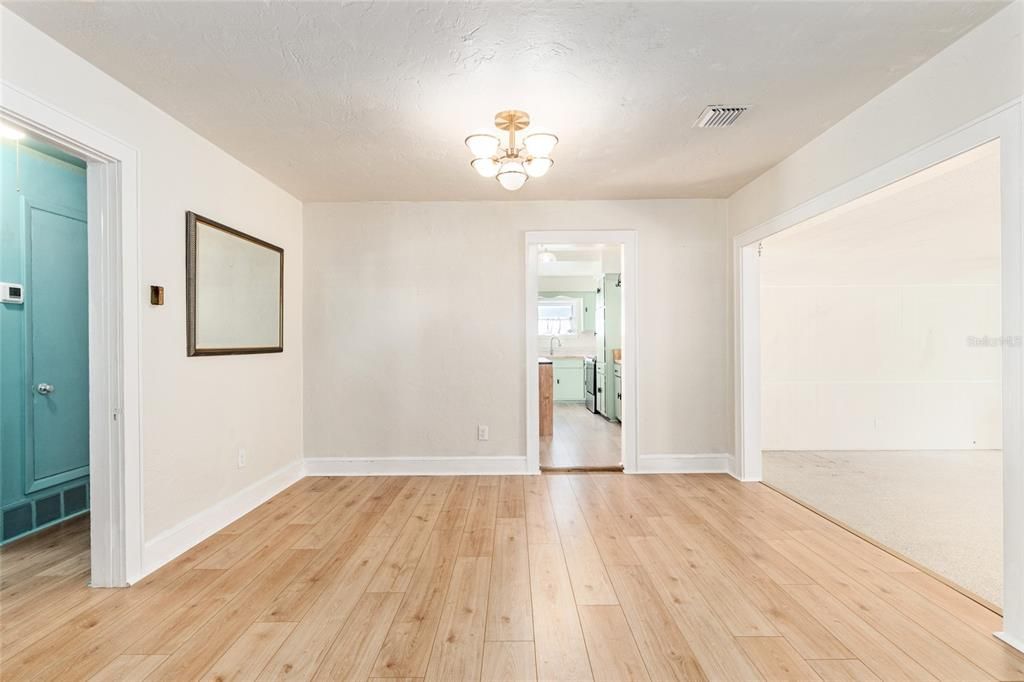 For Sale: $279,000 (3 beds, 2 baths, 2380 Square Feet)