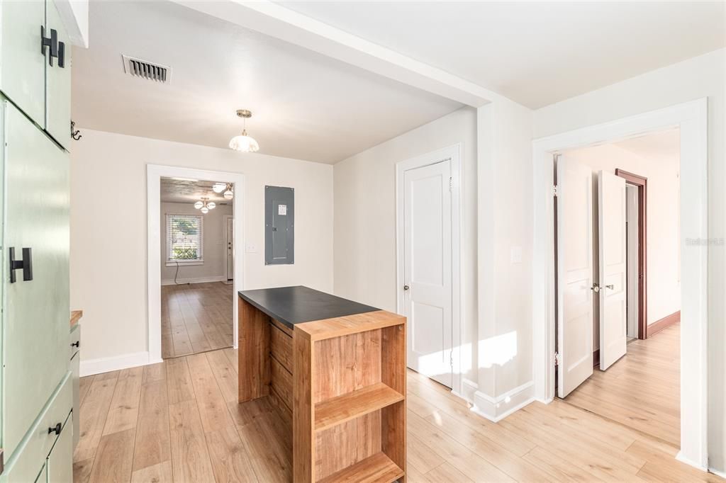 For Sale: $279,000 (3 beds, 2 baths, 2380 Square Feet)