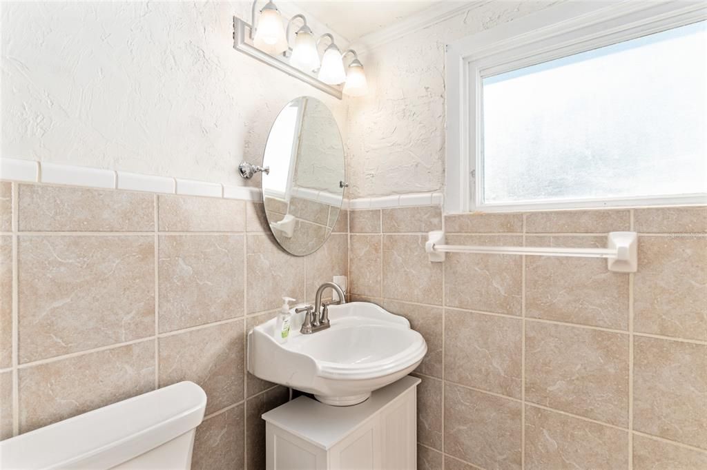 For Sale: $279,000 (3 beds, 2 baths, 2380 Square Feet)