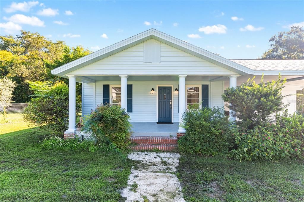 For Sale: $279,000 (3 beds, 2 baths, 2380 Square Feet)