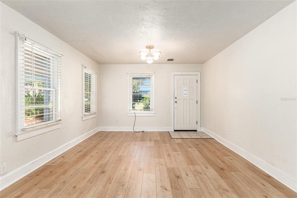 For Sale: $279,000 (3 beds, 2 baths, 2380 Square Feet)