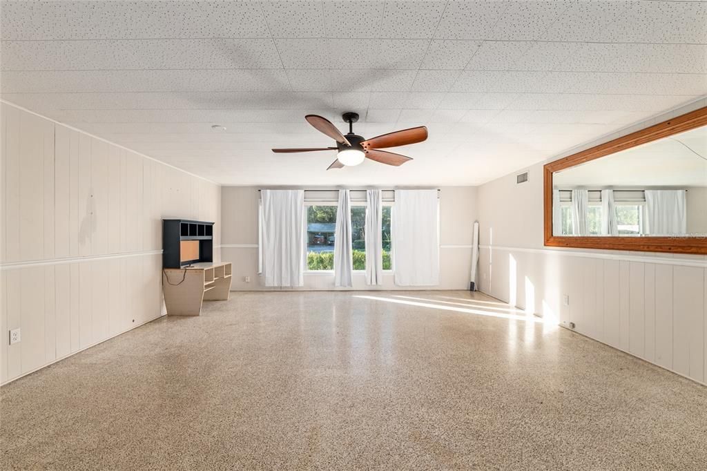 For Sale: $279,000 (3 beds, 2 baths, 2380 Square Feet)