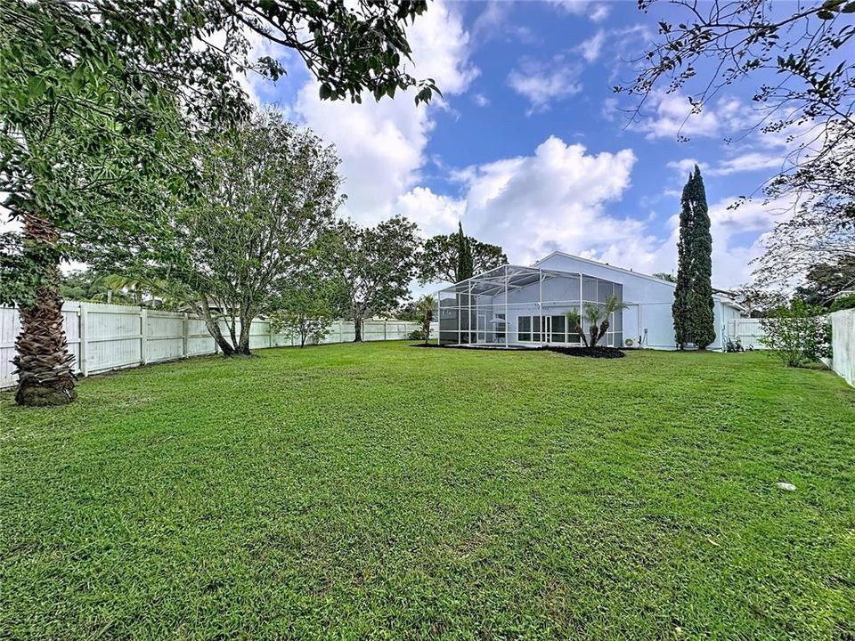 На продажу: $549,800 (3 спален, 2 ванн, 2062 Квадратных фут)