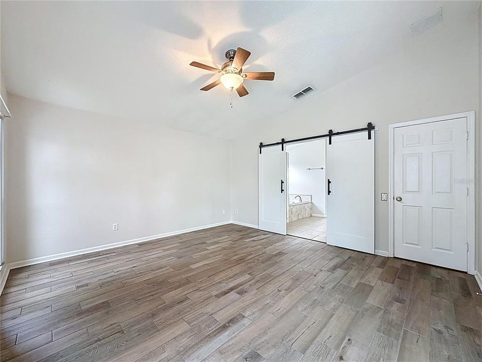 На продажу: $549,800 (3 спален, 2 ванн, 2062 Квадратных фут)