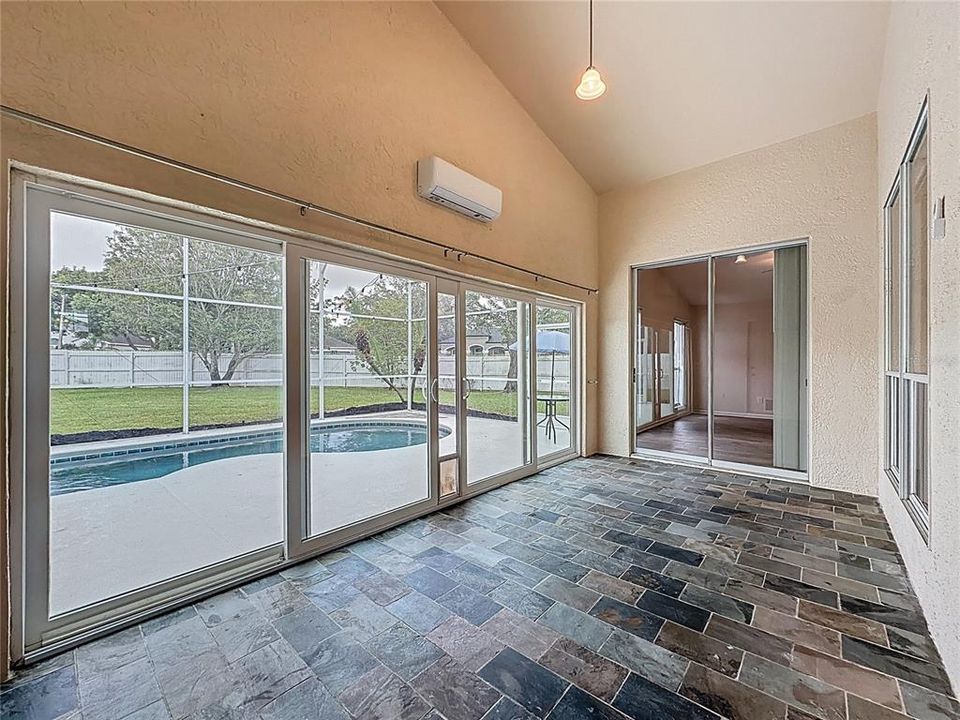 На продажу: $549,800 (3 спален, 2 ванн, 2062 Квадратных фут)