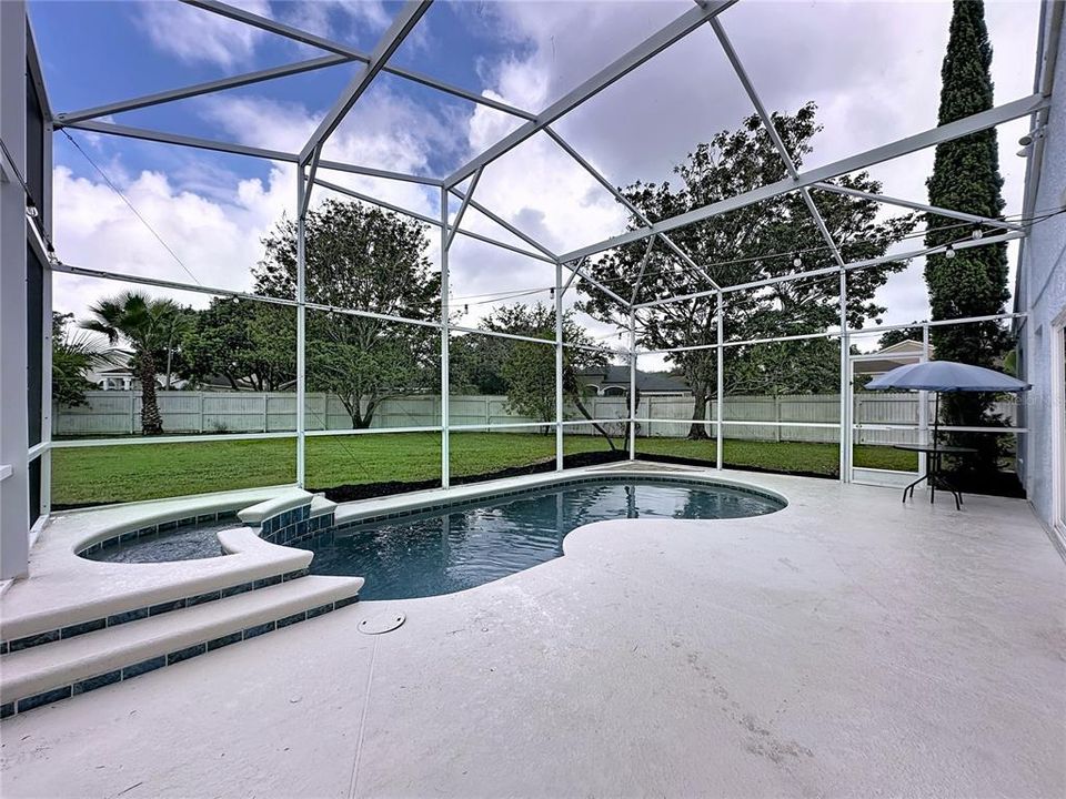 На продажу: $549,800 (3 спален, 2 ванн, 2062 Квадратных фут)