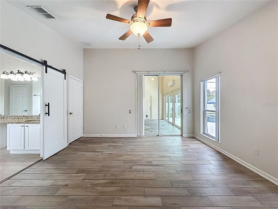 На продажу: $549,800 (3 спален, 2 ванн, 2062 Квадратных фут)