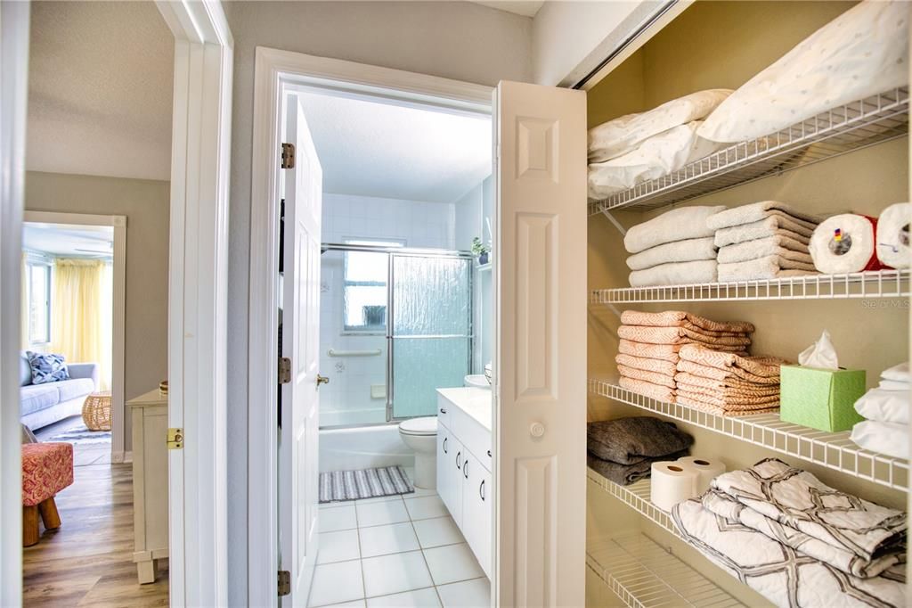 For Rent: $2,700 (3 beds, 2 baths, 2056 Square Feet)