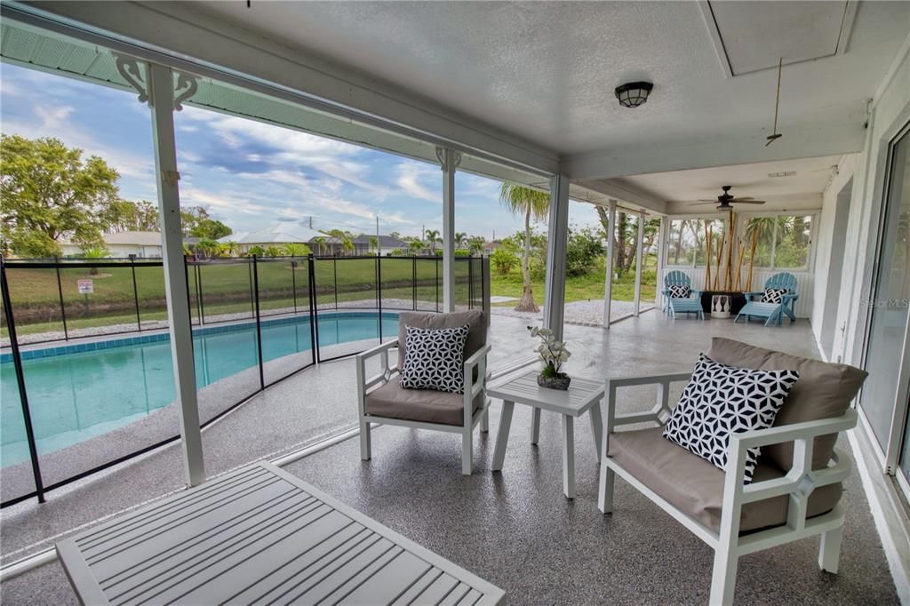 For Rent: $2,700 (3 beds, 2 baths, 2056 Square Feet)