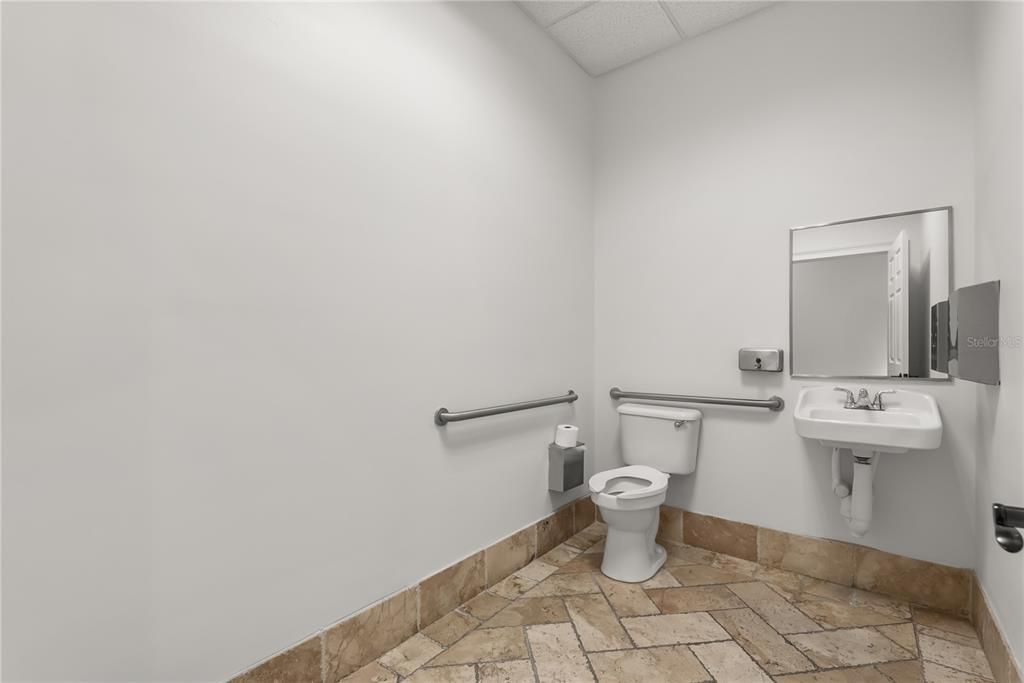 For Sale: $95,376 (0 beds, 0 baths, 5961 Square Feet)