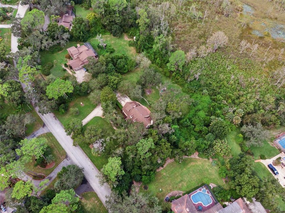 Activo con contrato: $825,000 (5 camas, 3 baños, 3051 Pies cuadrados)